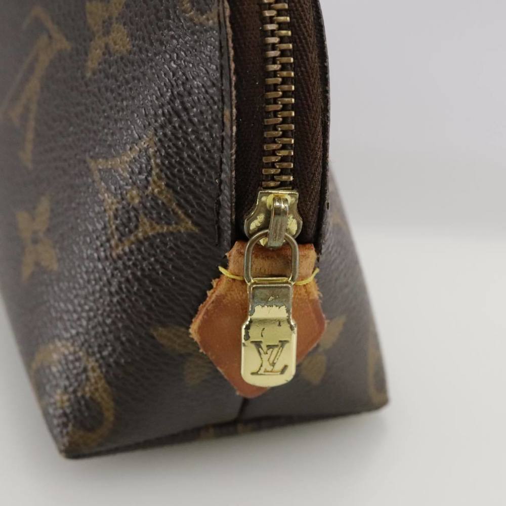 LOUIS VUITTON Monogram Pochette Cosmetic PM Cosmetic Pouch M47515 Auth 106931 - Picture 9 of 16